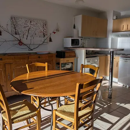 2 Pieces Spacieux Avec Parking - Centre Font-romeu - Fr-1-580-144 *